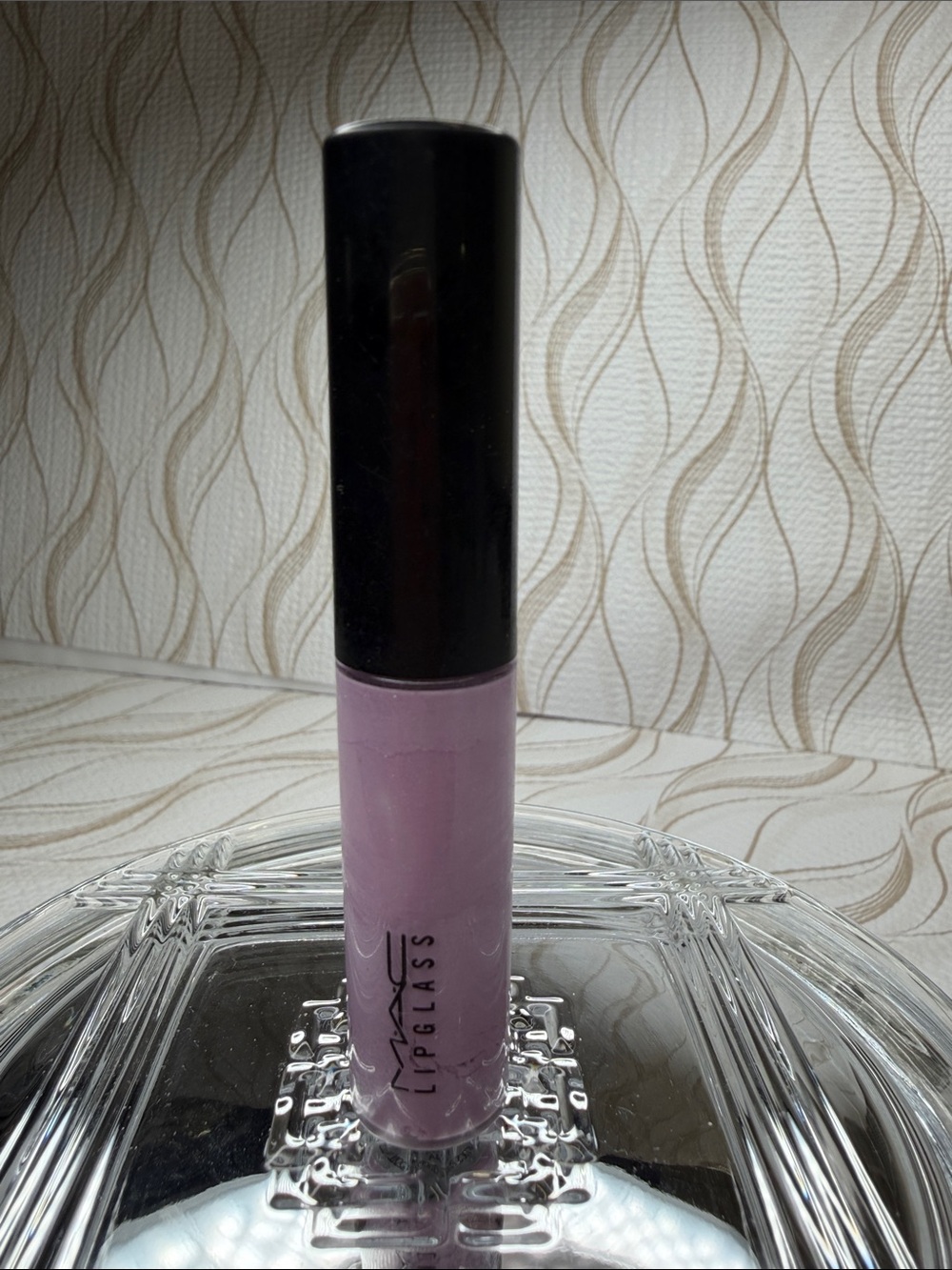 MAC Cosmetics Lipglass AA2 Viva Glam Nicki 2